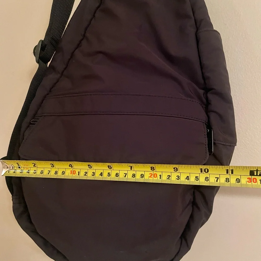 LL Bean Healthy Ameribag Sling Back Bag Black Adjustable Strap Medium